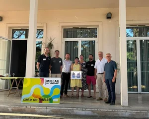 Millau J’y Gagne reçoit le Trophée du Commerce Régional