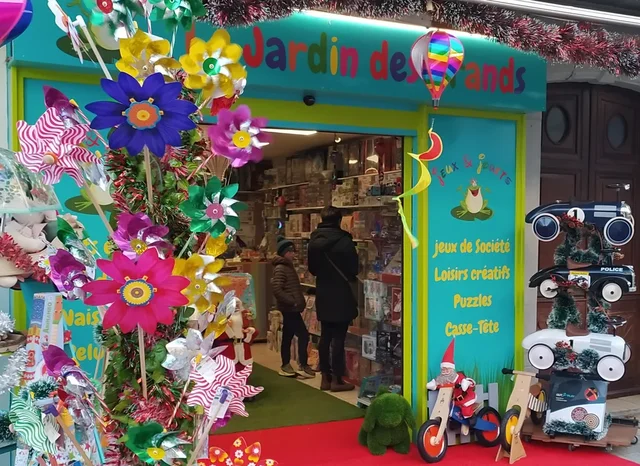 Le jardin des grands : boutique spécialisée en jeux et jouets à Millau