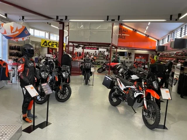 Hobby Moto, Vente, entretien, réparation motos, scooters, vélos à assistance électrique, quad à Millau